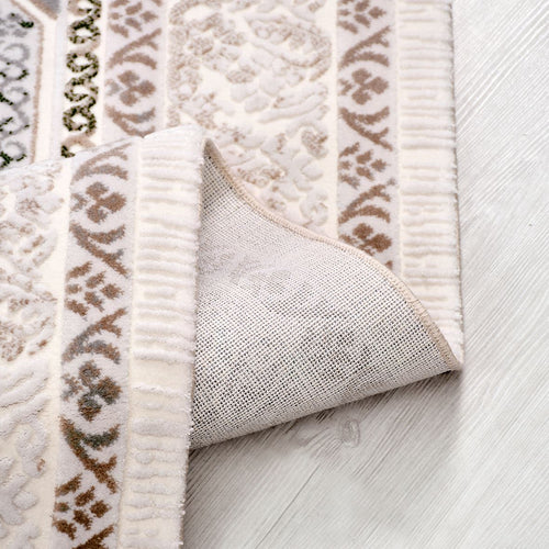 Krem Göbekli Akrilik Makine Halısı