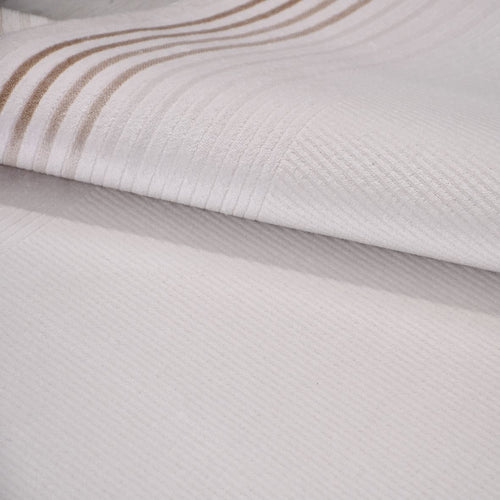 Bej Çerçeveli Akrilik Makine Halısı