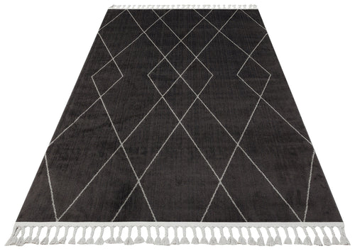Pembroke Siyah Geometrik Etnik Desenlere Sahip Hav Toz Vermez Yumuşak Dokulu Modern Halı Eko