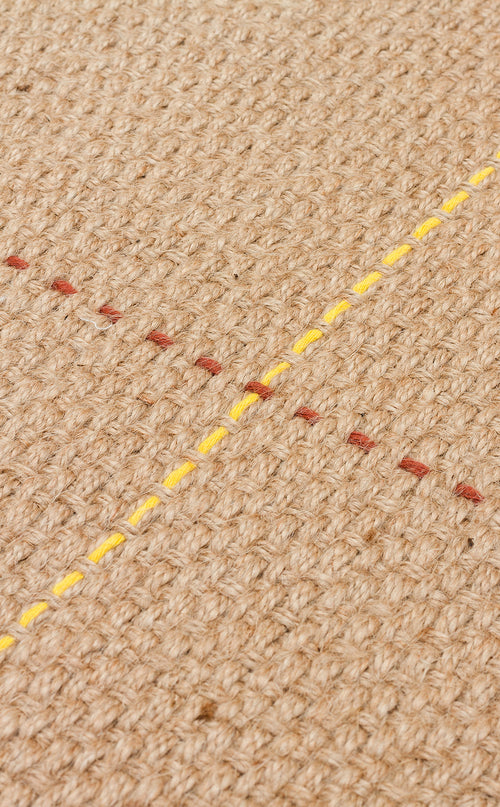 Jüt ve Pamuk ile Üretilen Çift Taraflı Modern Kilim