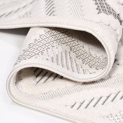 Mia Beyaz Geometrik Polyester Makine Halısı