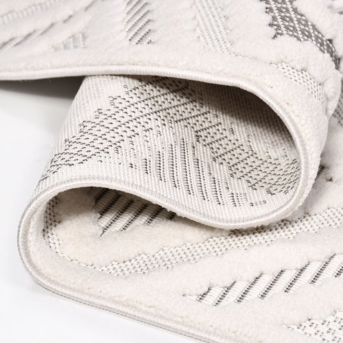 Mia Beyaz Geometrik Polyester Makine Halısı