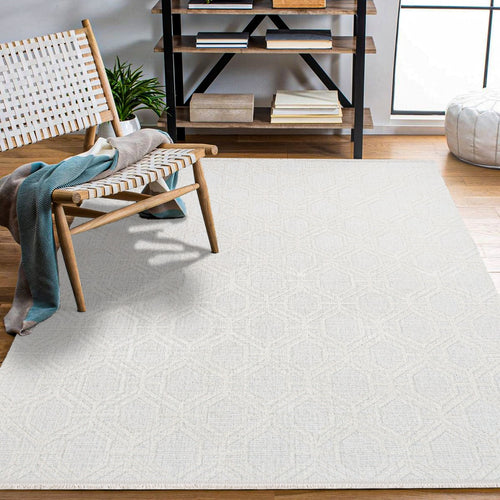 Zephyr Beyaz Geometrik Polyester Makine Halısı