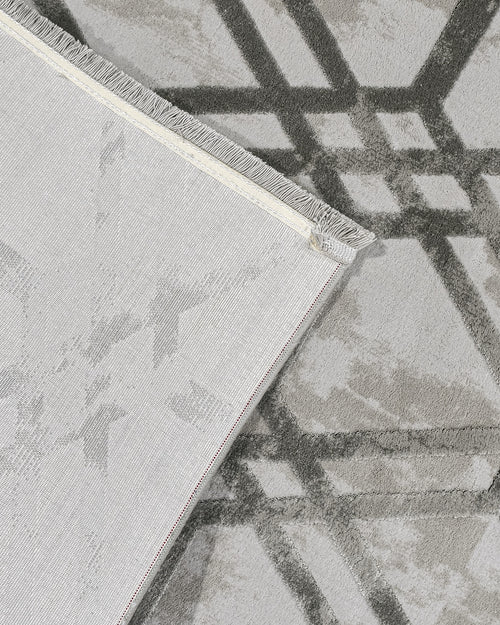 Kassidy Gri Geometrik Bambu Viskon Akrilik MakineHalısı