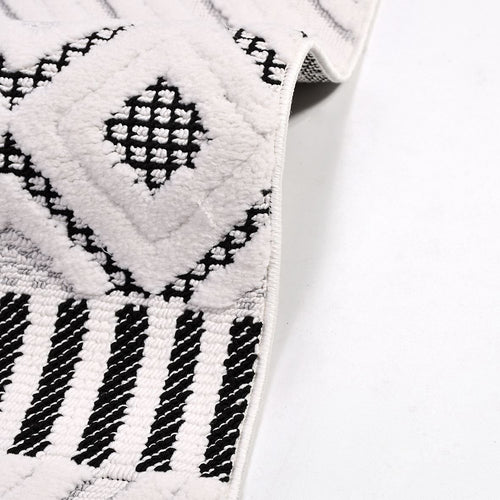 Nectar Beyaz Geometrik Polyester Makine Halısı