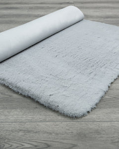 Waylin Gri Düz Peluş Yumuşak Halı