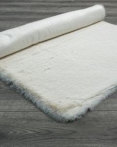 Traci Krem Düz Peluş Yumuşak Halı