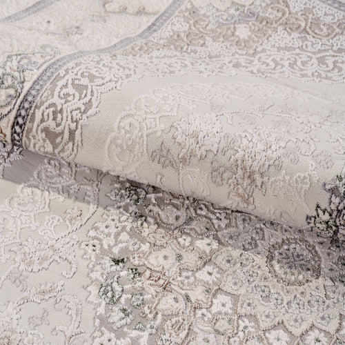 Krem Göbekli Polyester Makine Halısı