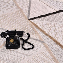 Krem Modern Polyester Makine Halısı