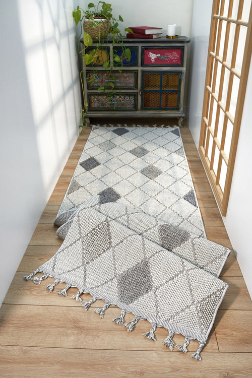 Rockford Gri Geometrik Polyester Makine Halısı Apex