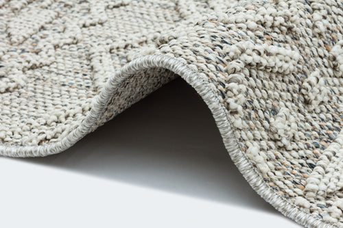 Pasadena Gri Geometrik Polyester Makine Halısı Apex