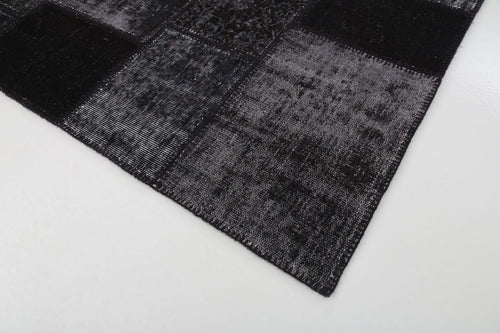 Flag Patchwork Siyah Figürlü Pamuk Yün El Dokuma Halısı 200x305 Agacan