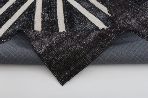 Flag Patchwork Siyah Figürlü Pamuk Yün El Dokuma Halısı 199x304 Agacan