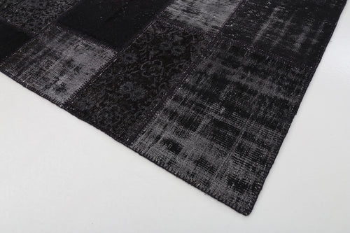 Flag Patchwork Siyah Figürlü Pamuk Yün El Dokuma Halısı 199x305 Agacan